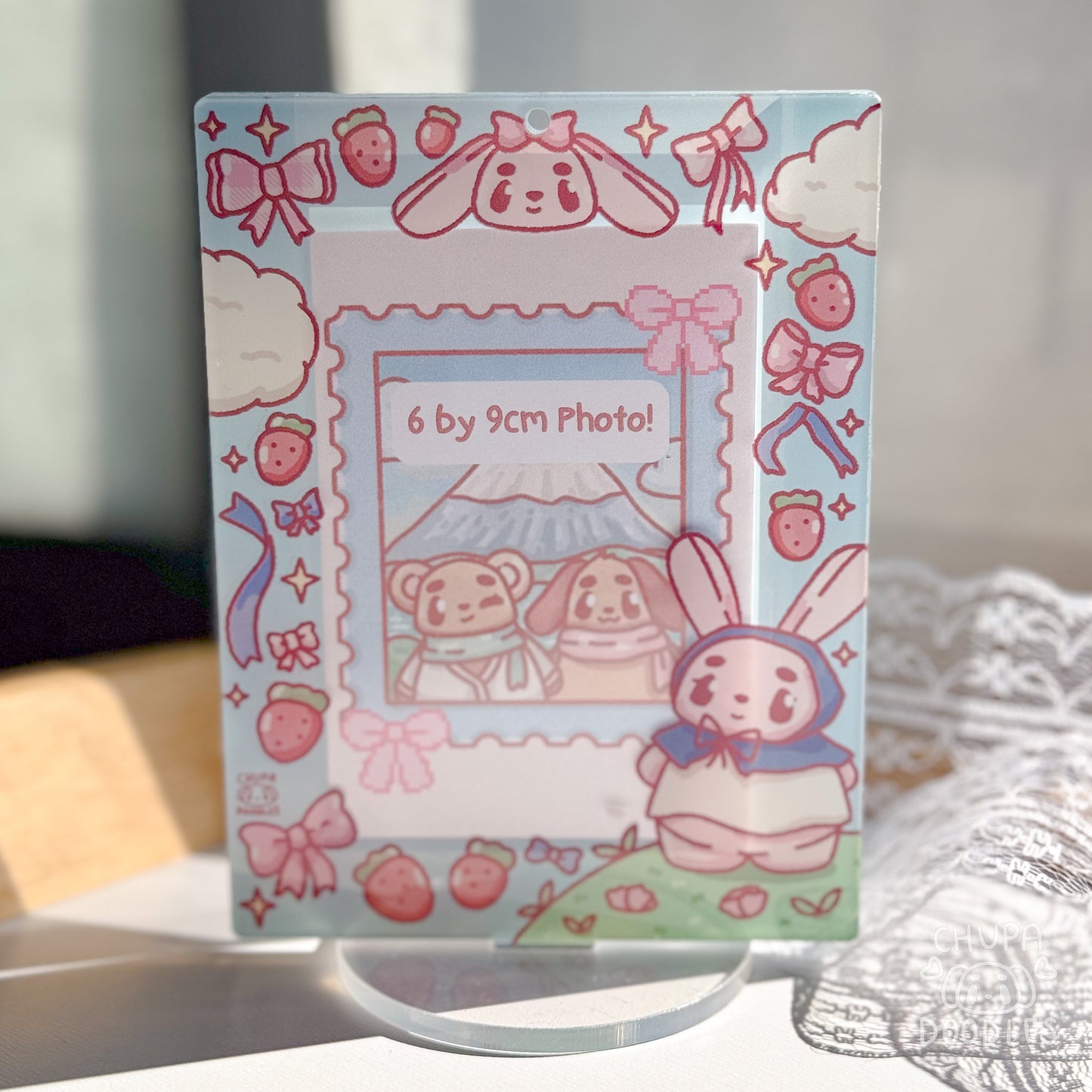Strawberry Lover Photoframe Keychain (Small Error)