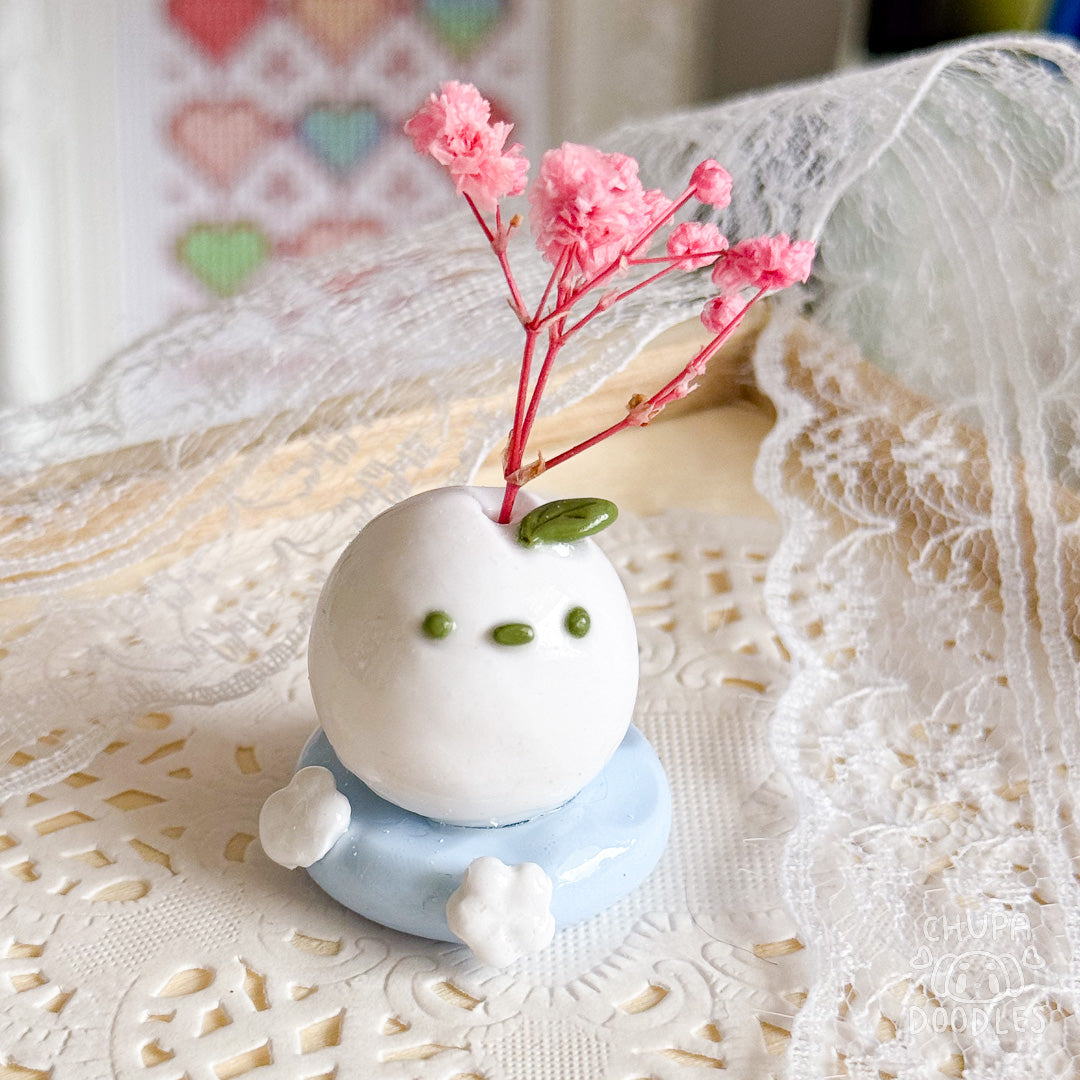 Handmade Winter Snowball Clay Desk Bud Vase